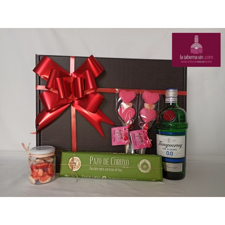 CAJA ROMÁNTICA TANQUERAY, CHOCOLATE Y GOLOSINAS